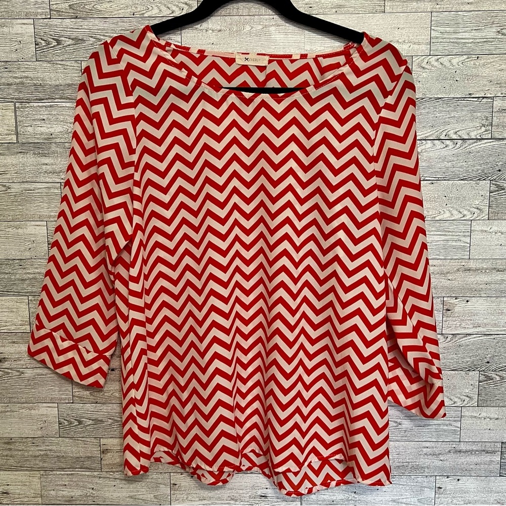 Everly Orange White Chevron Blouse Sz-Medium Banded Cuff Lightweight Made In USA